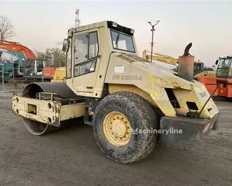 Bomag BW 213 Compactor